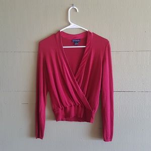 Vintage red v neck Ann Taylor sweater S